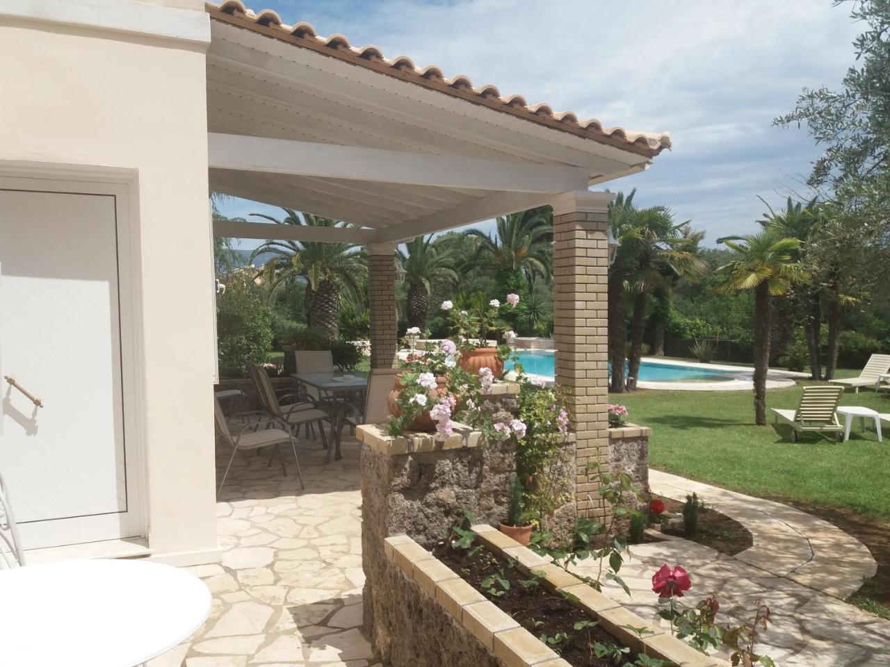 Villa Atalanti Γουβιά Εξωτερικό φωτογραφία